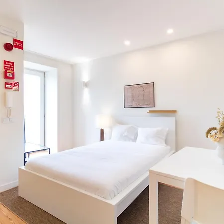 Apartment Riverside Comfort By Lovelystay